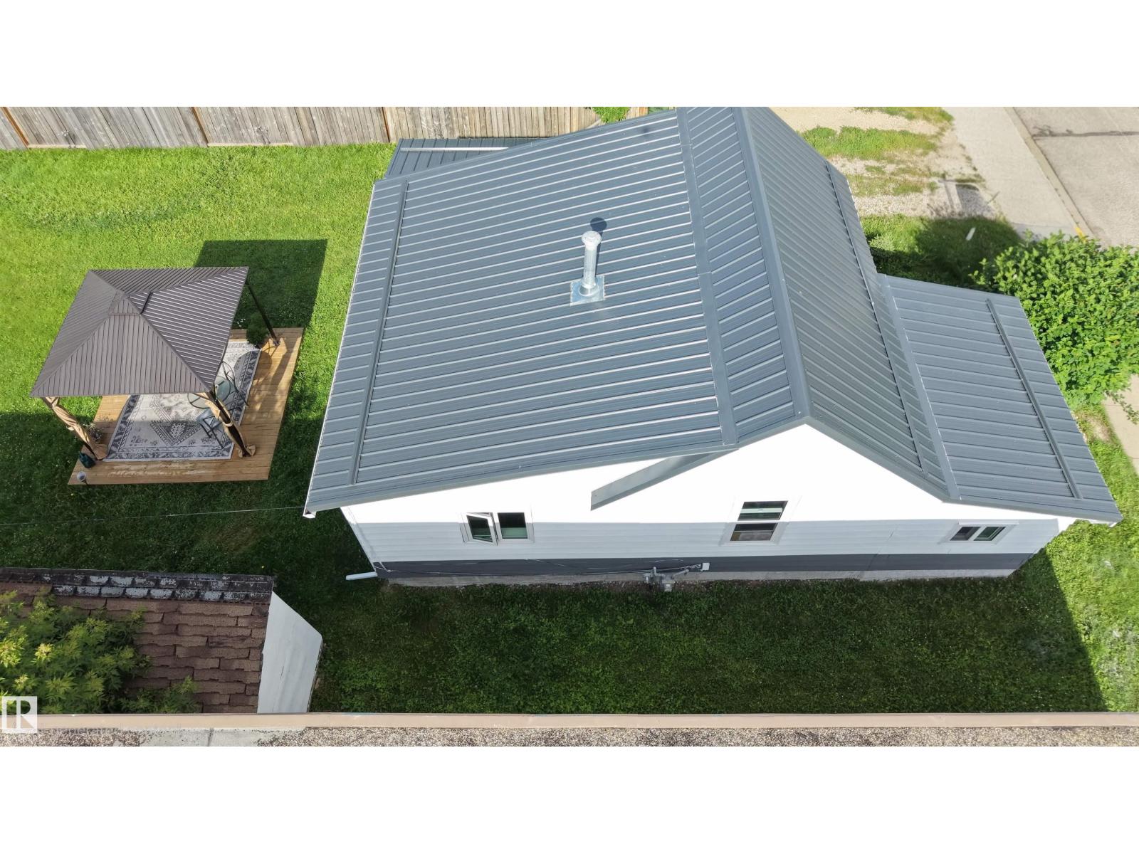 4912 49 Av, Onoway, Alberta  T0E 1V0 - Photo 3 - E4498343