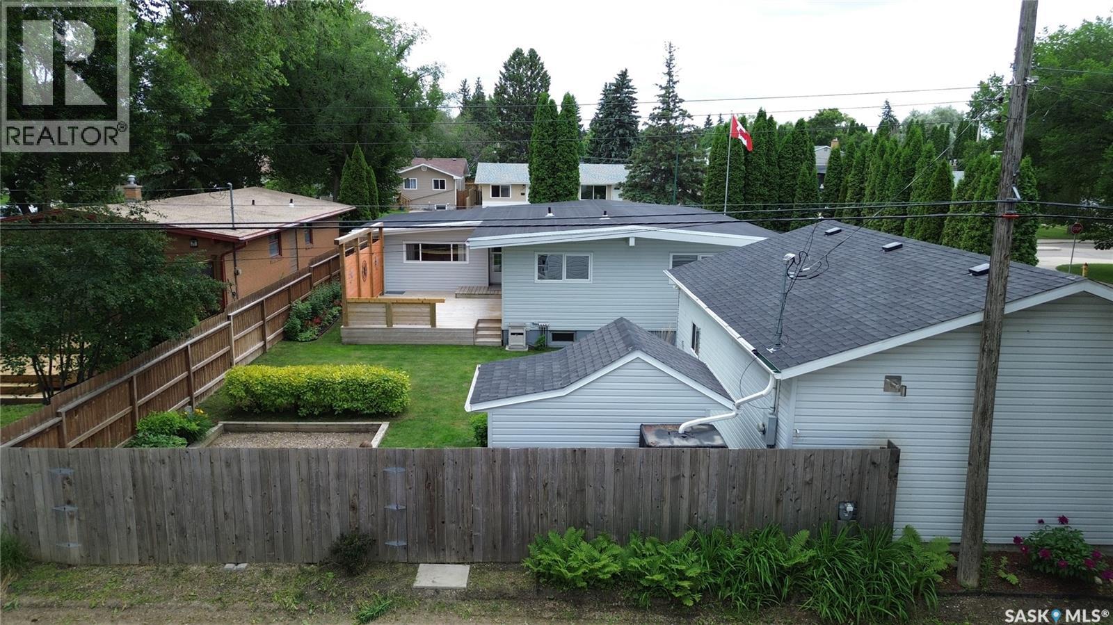 1801 Wilson Crescent, Saskatoon, Saskatchewan  S7J 2N8 - Photo 34 - SK042240