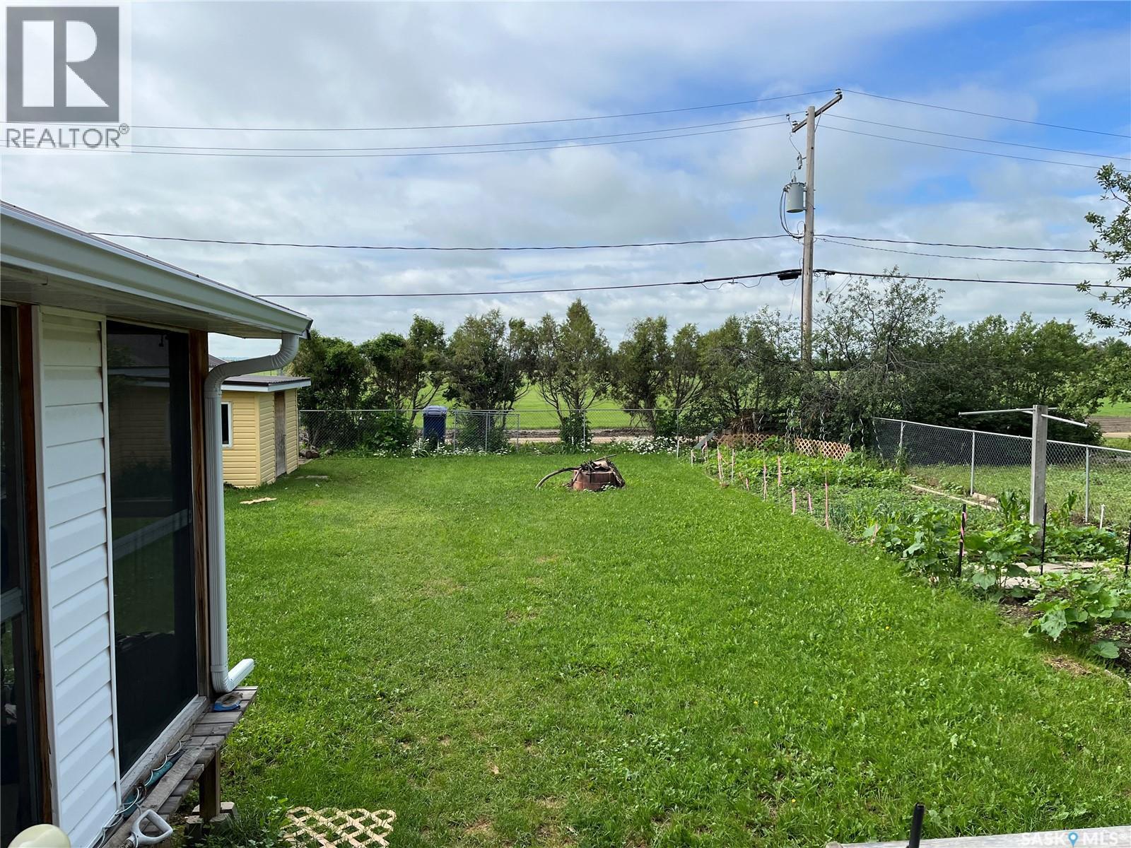 244 1st Avenue E, Gravelbourg, Saskatchewan  S0H 1X0 - Photo 53 - SK042100