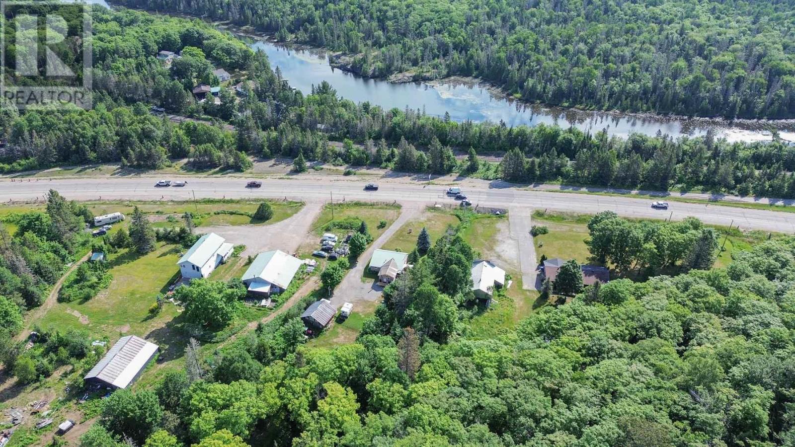 717 Highway 17 N, Aweres Township, Ontario  P6A 5K7 - Photo 3 - SM261822
