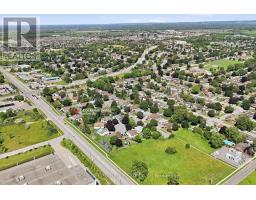 1 LOCKHART GATE, Clarington, Ontario