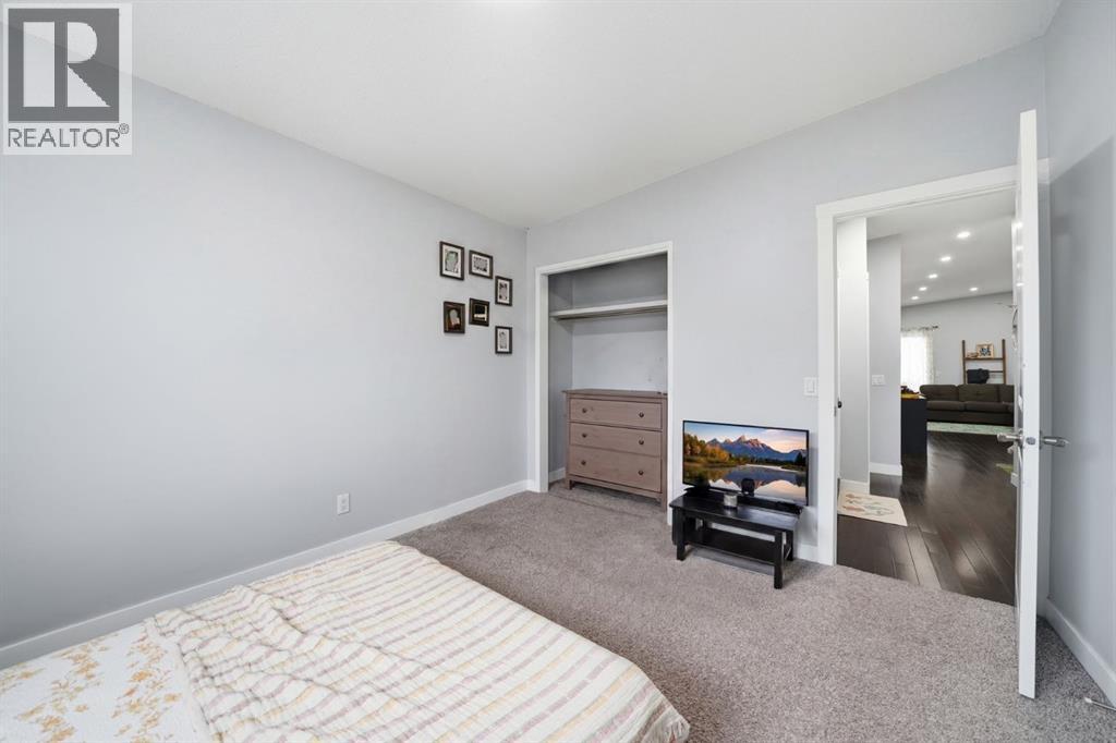5626 Pensacola Crescent SE, Calgary, Alberta  T2A 2G6 - Photo 13 - A2325985
