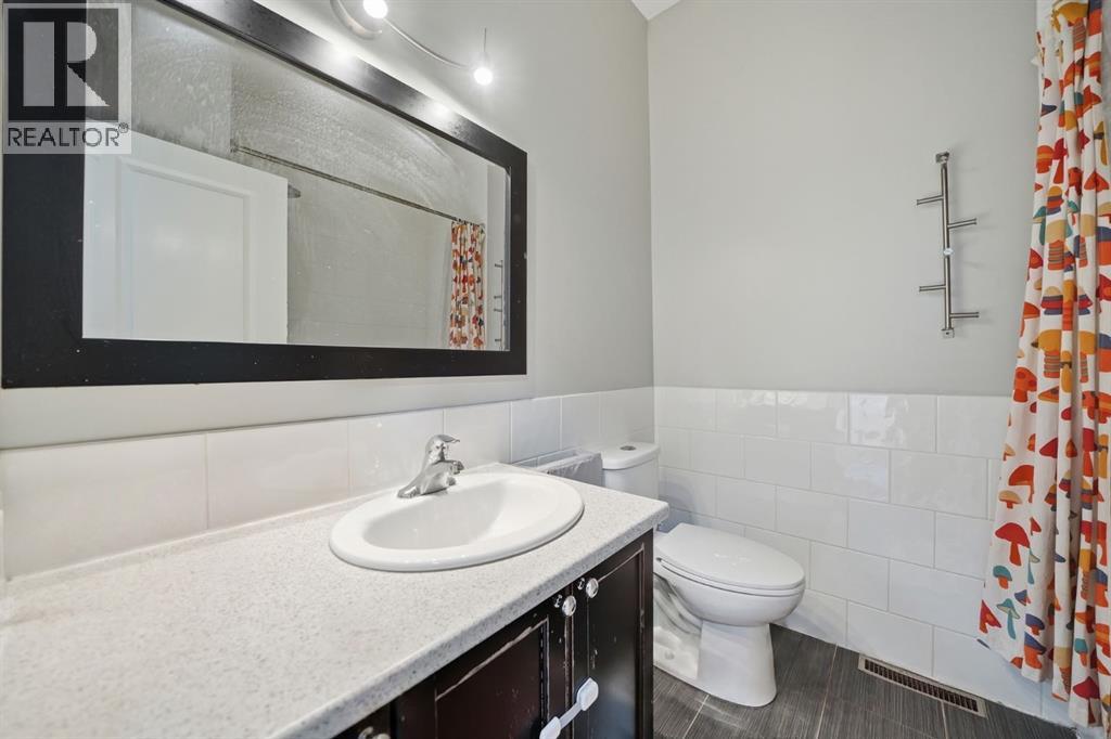 5626 Pensacola Crescent SE, Calgary, Alberta  T2A 2G6 - Photo 16 - A2325985