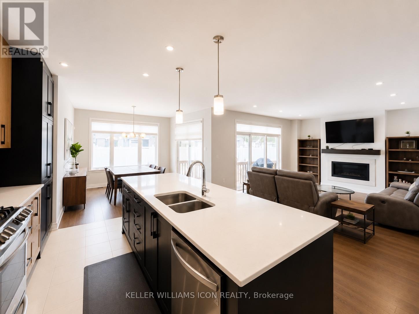 916 Ralph Hennessy Avenue, Ottawa, Ontario  K4M 1B2 - Photo 5 - X13552186