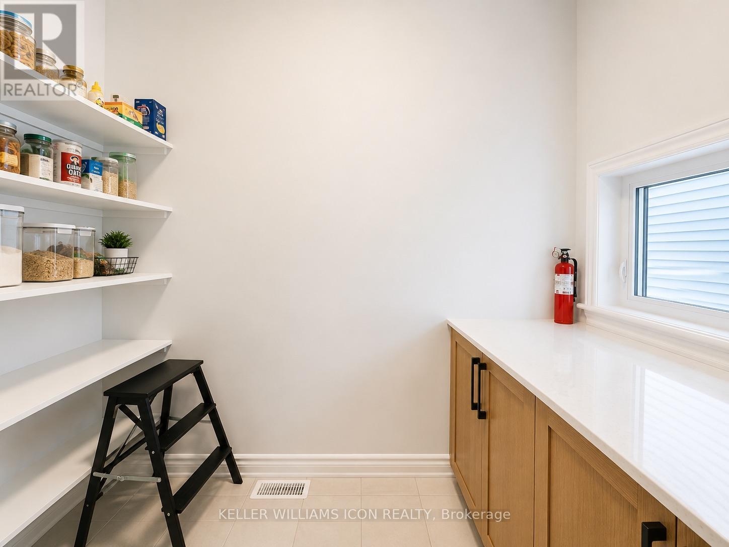 916 Ralph Hennessy Avenue, Ottawa, Ontario  K4M 1B2 - Photo 9 - X13552186