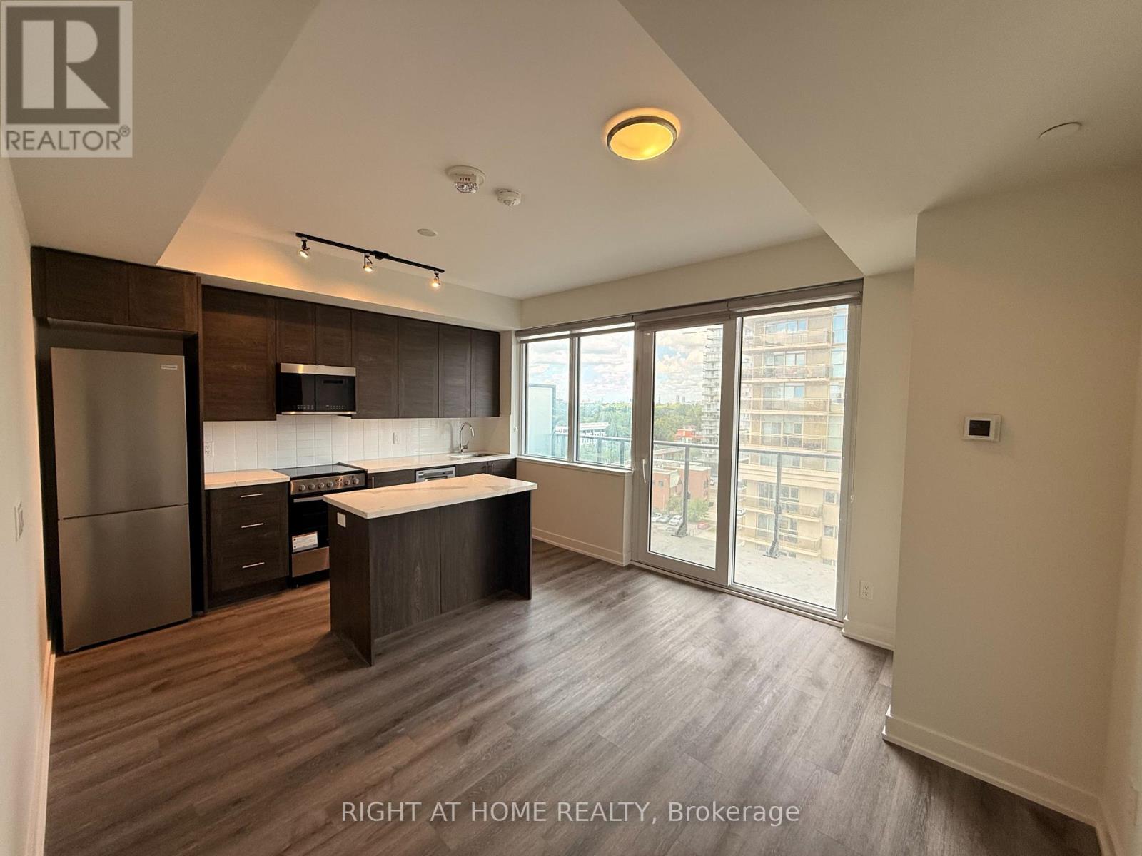 809 - 15 Ellerslie Avenue, Toronto, Ontario  M2N 0E7 - Photo 3 - C13552168