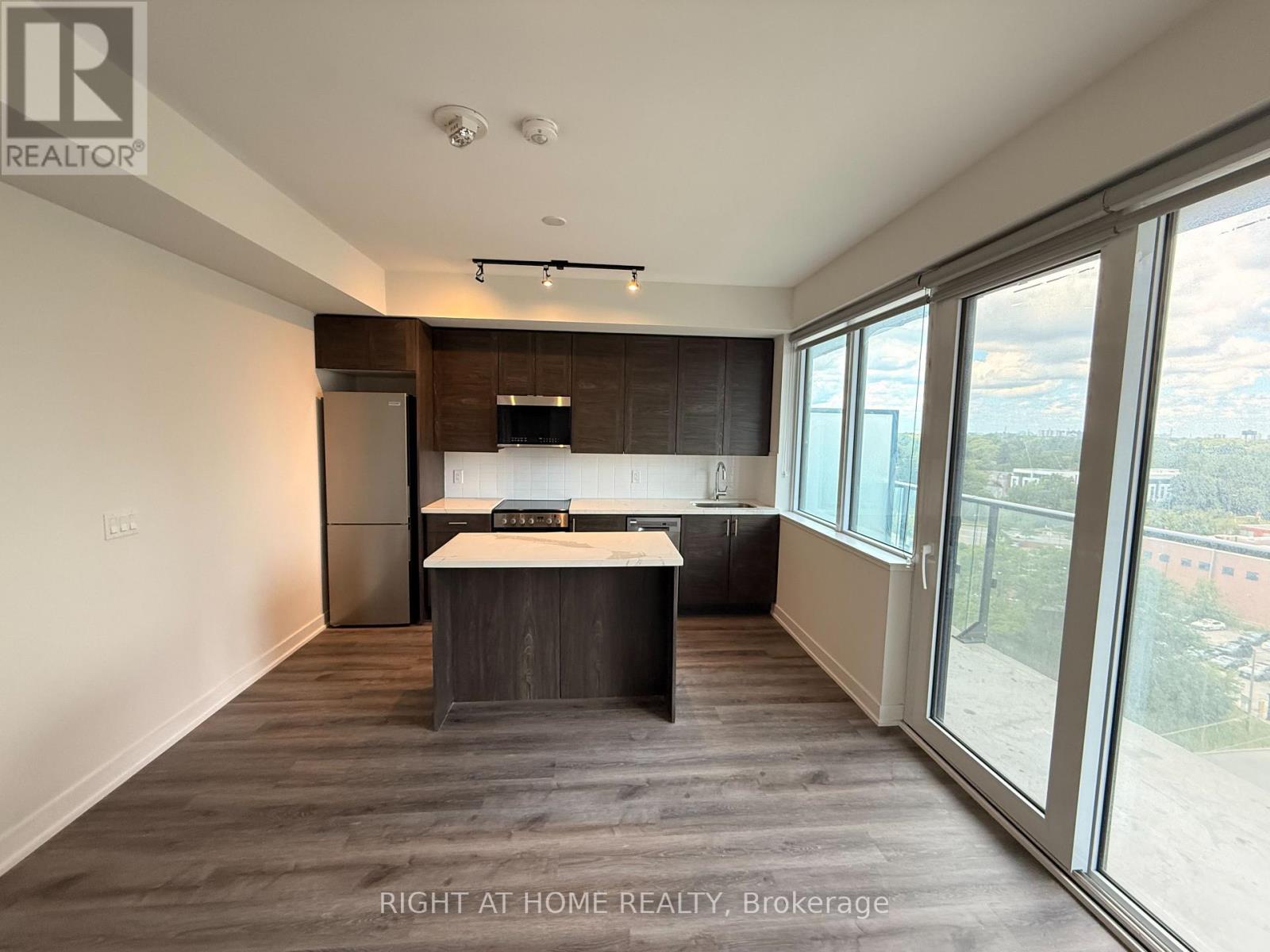 809 - 15 Ellerslie Avenue, Toronto, Ontario  M2N 0E7 - Photo 4 - C13552168