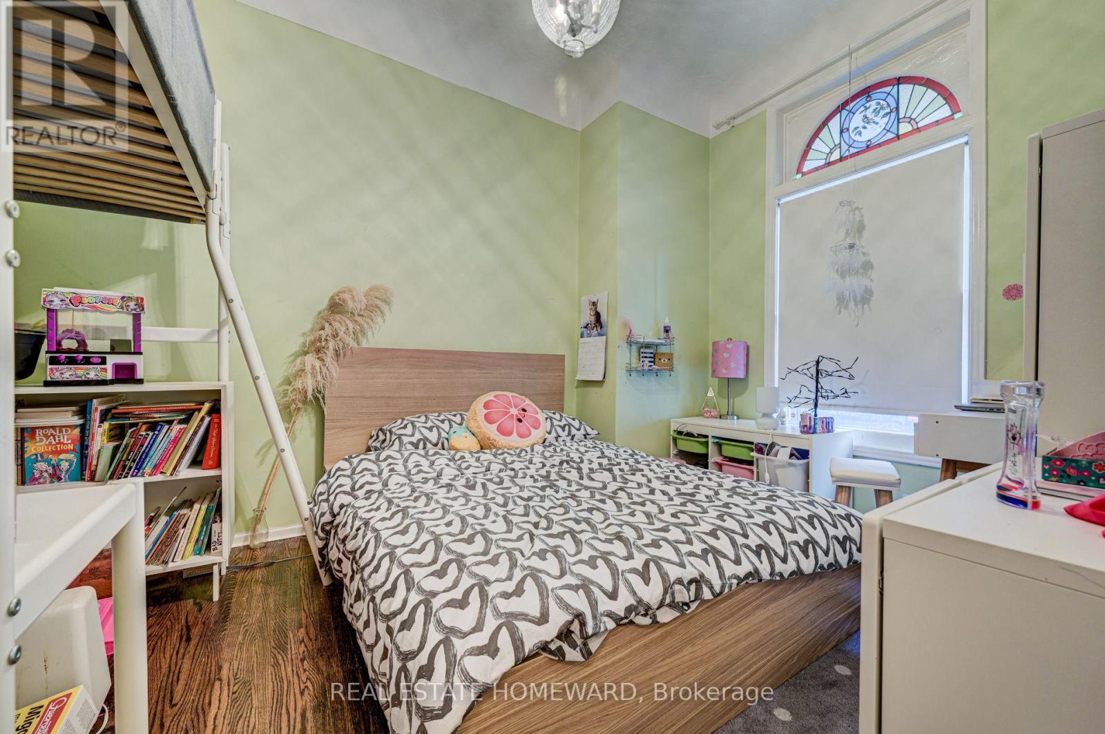 Main Fl - 66 Mackenzie Crescent, Toronto, Ontario  M6J 1T1 - Photo 22 - C13552210