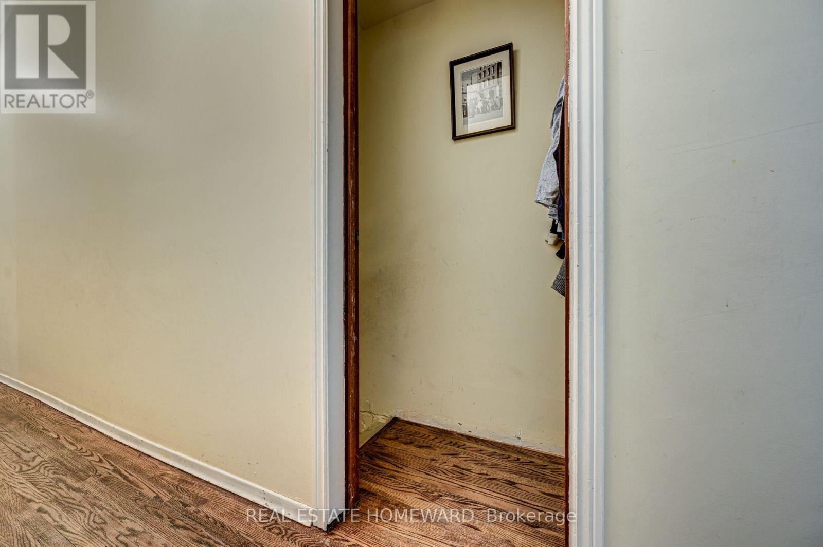 Main Fl - 66 Mackenzie Crescent, Toronto, Ontario  M6J 1T1 - Photo 25 - C13552210