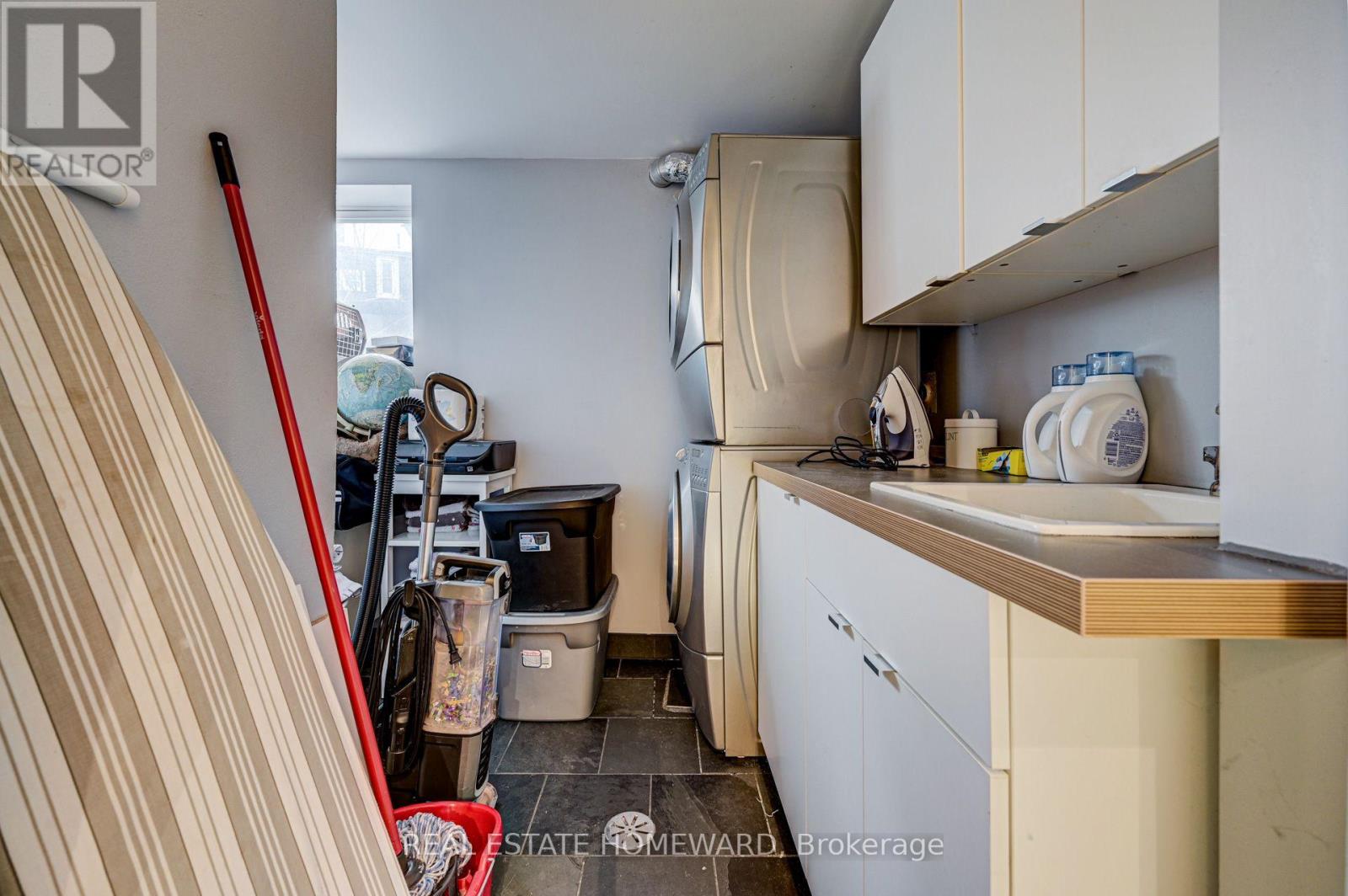 Main Fl - 66 Mackenzie Crescent, Toronto, Ontario  M6J 1T1 - Photo 29 - C13552210
