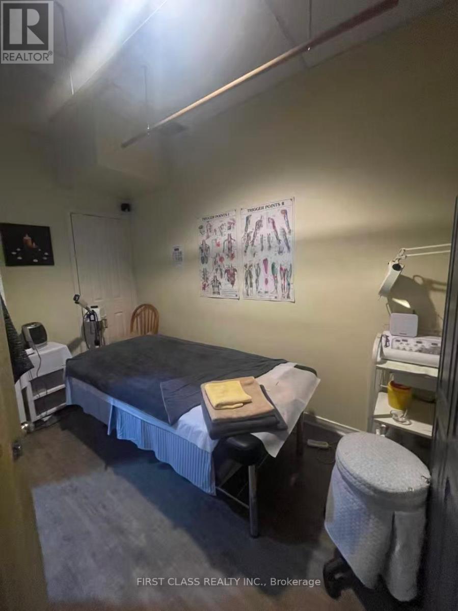 112 Main - 2351 Kennedy Road, Toronto, Ontario M1T 3G9 - Photo 5 - E13552216