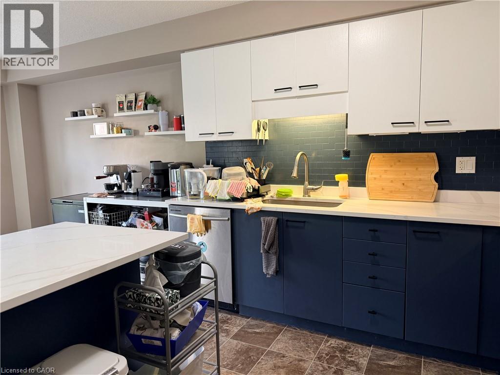 99 Sims Estate Drive, Kitchener, Ontario  N2A 0A9 - Photo 4 - 40844184
