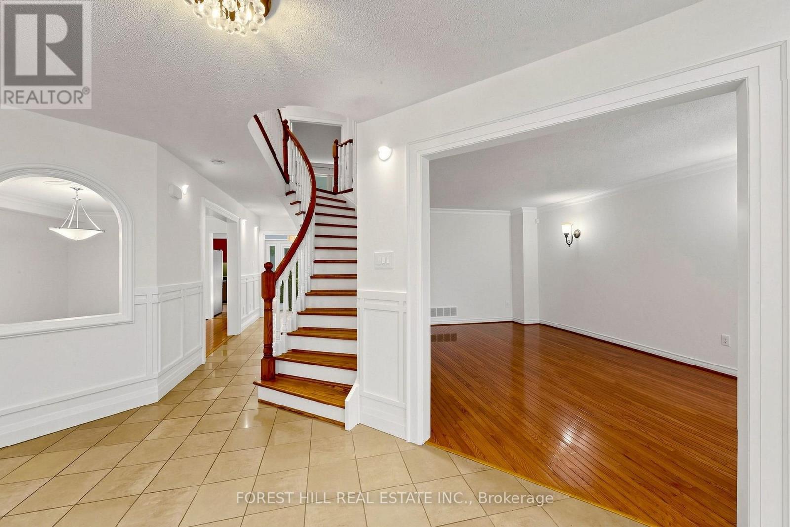 47 Edenbridge Drive, Vaughan, Ontario  L4J 7V1 - Photo 18 - N13060072