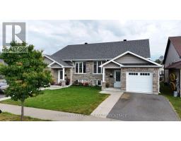 53 MERCIER AVENUE E, Cornwall, Ontario