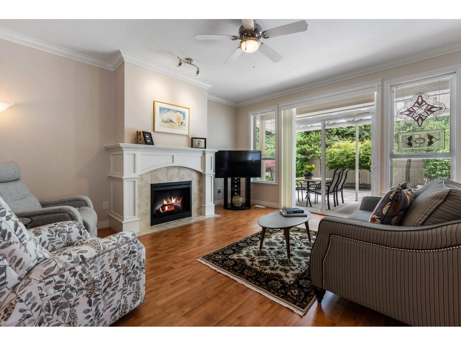 46570 Hearthstone Avenue, Sardis South, Chilliwack, British Columbia  V2R 0E4 - Photo 2 - R3145051