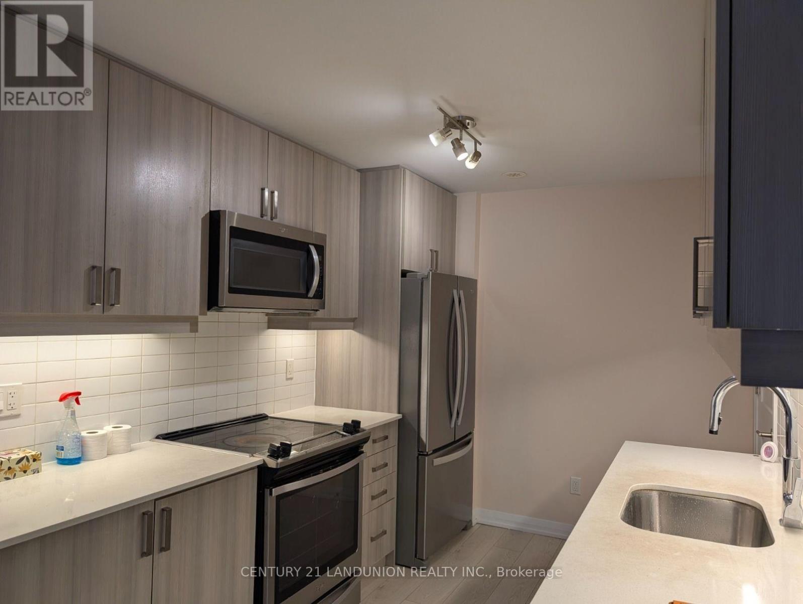 38 - 1050 Portage Parkway, Vaughan (Concord), Ontario  L4K 0K3 - Photo 15 - N13552232