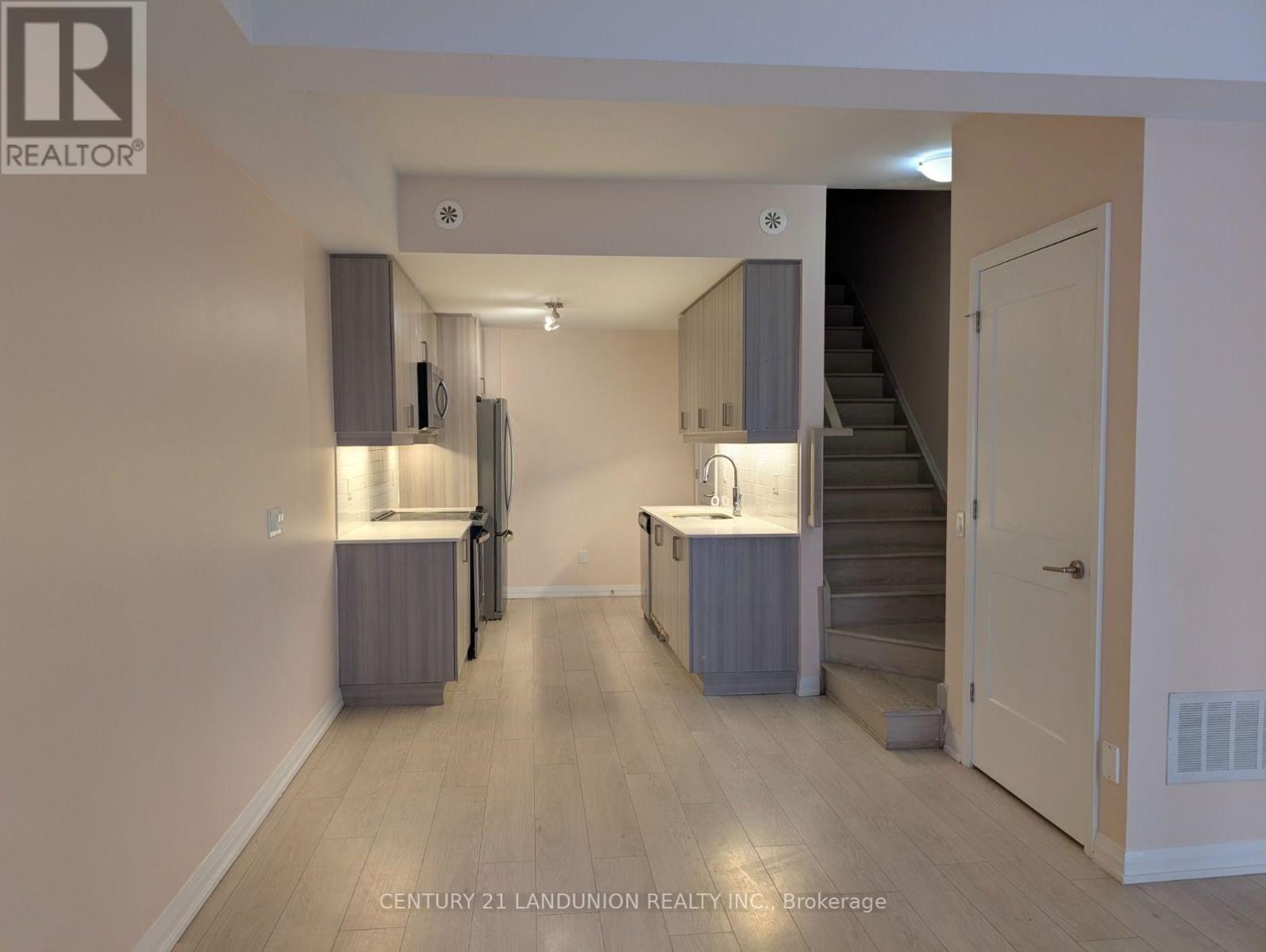 38 - 1050 Portage Parkway, Vaughan (Concord), Ontario  L4K 0K3 - Photo 18 - N13552232