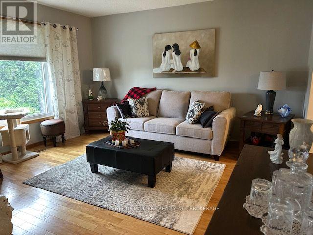 1496 Sydenham Road, Kingston, Ontario  K7L 4V4 - Photo 8 - X13077242