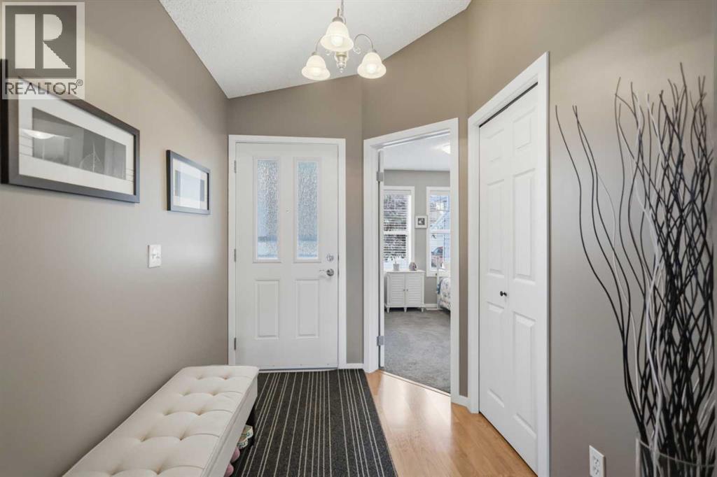 459 Jenkins Drive, Red Deer, Alberta  T4P 3X1 - Photo 4 - A2327631