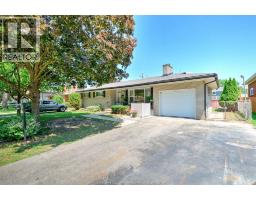 328 ISACK, Windsor, Ontario
