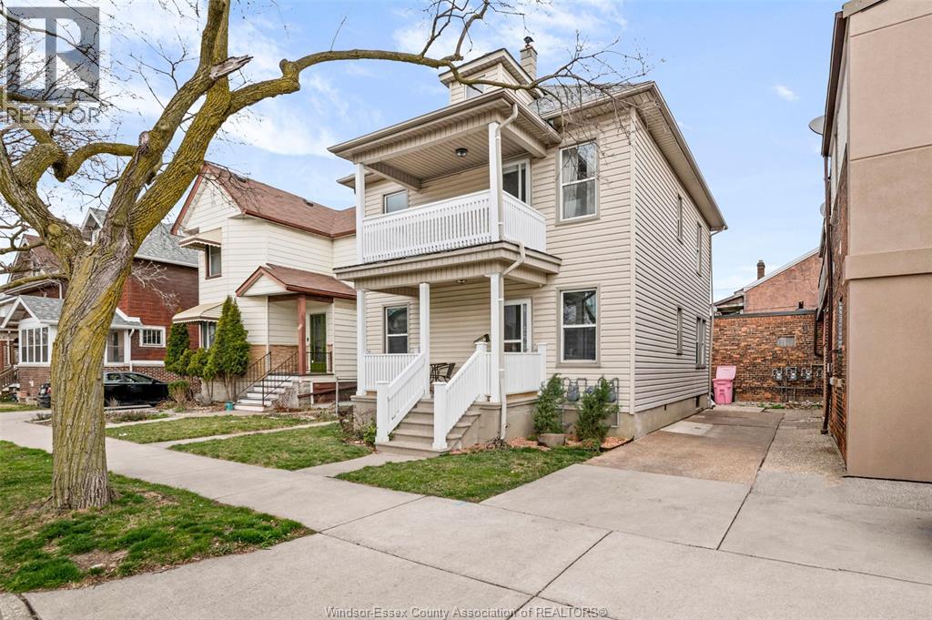 1292 CHILVER, Windsor, Ontario