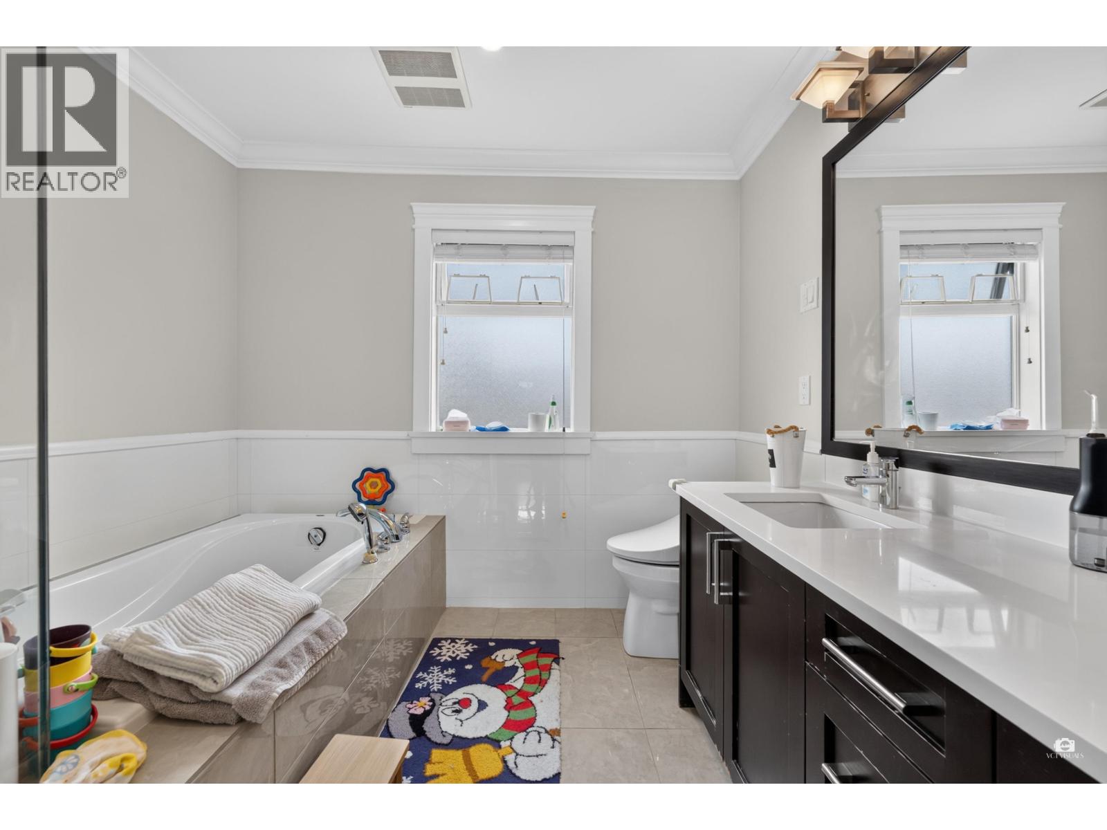 3873 Pine Street, Burnaby, British Columbia  V5G 1Z3 - Photo 24 - R3145102