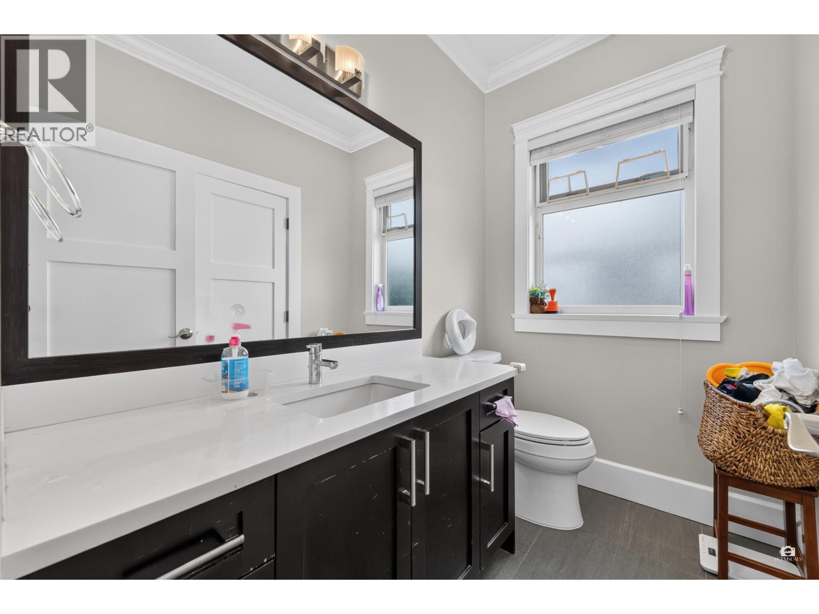 3873 Pine Street, Burnaby, British Columbia  V5G 1Z3 - Photo 19 - R3145102