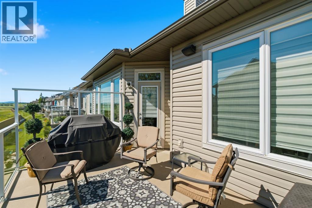 230 Sunset Square, Cochrane, Alberta  T4C 0H3 - Photo 39 - A2327581