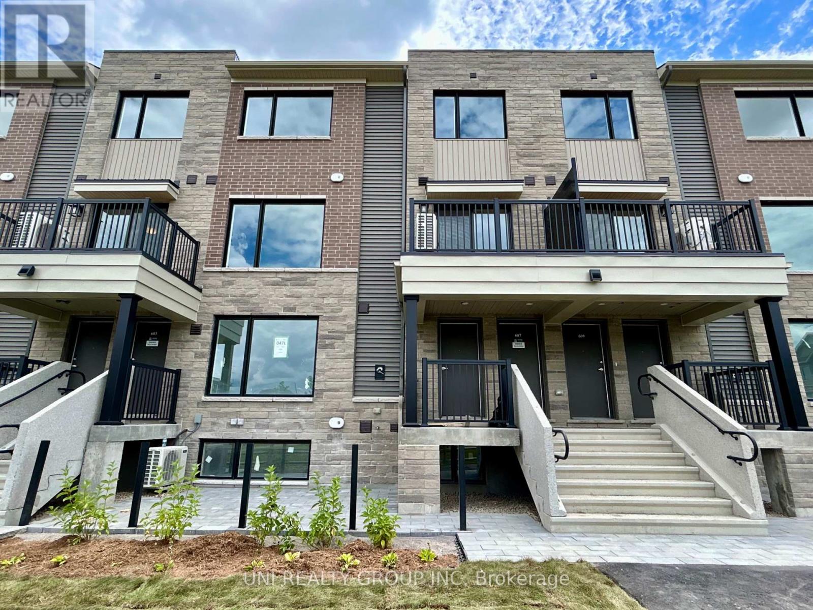 607 FEEDMILL PRIVATE, Ottawa