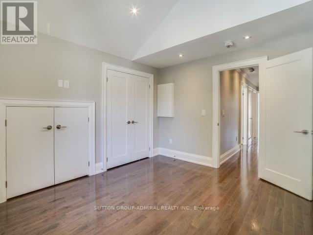 14 Rains Avenue, Toronto, Ontario  M6G 3H5 - Photo 13 - C13552270