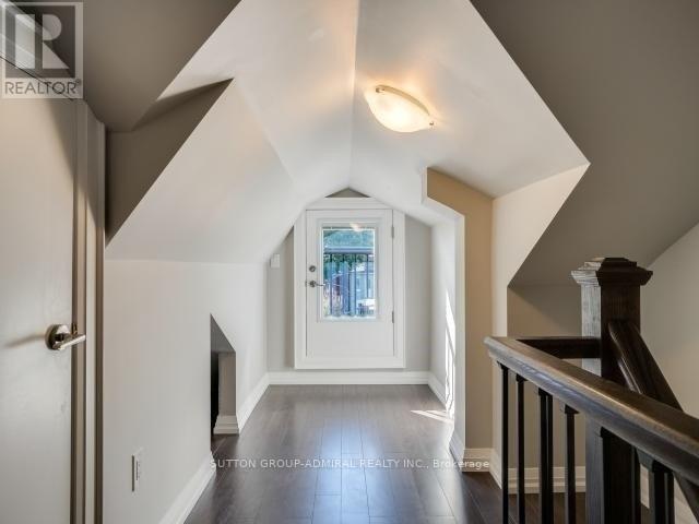 14 Rains Avenue, Toronto, Ontario  M6G 3H5 - Photo 17 - C13552270