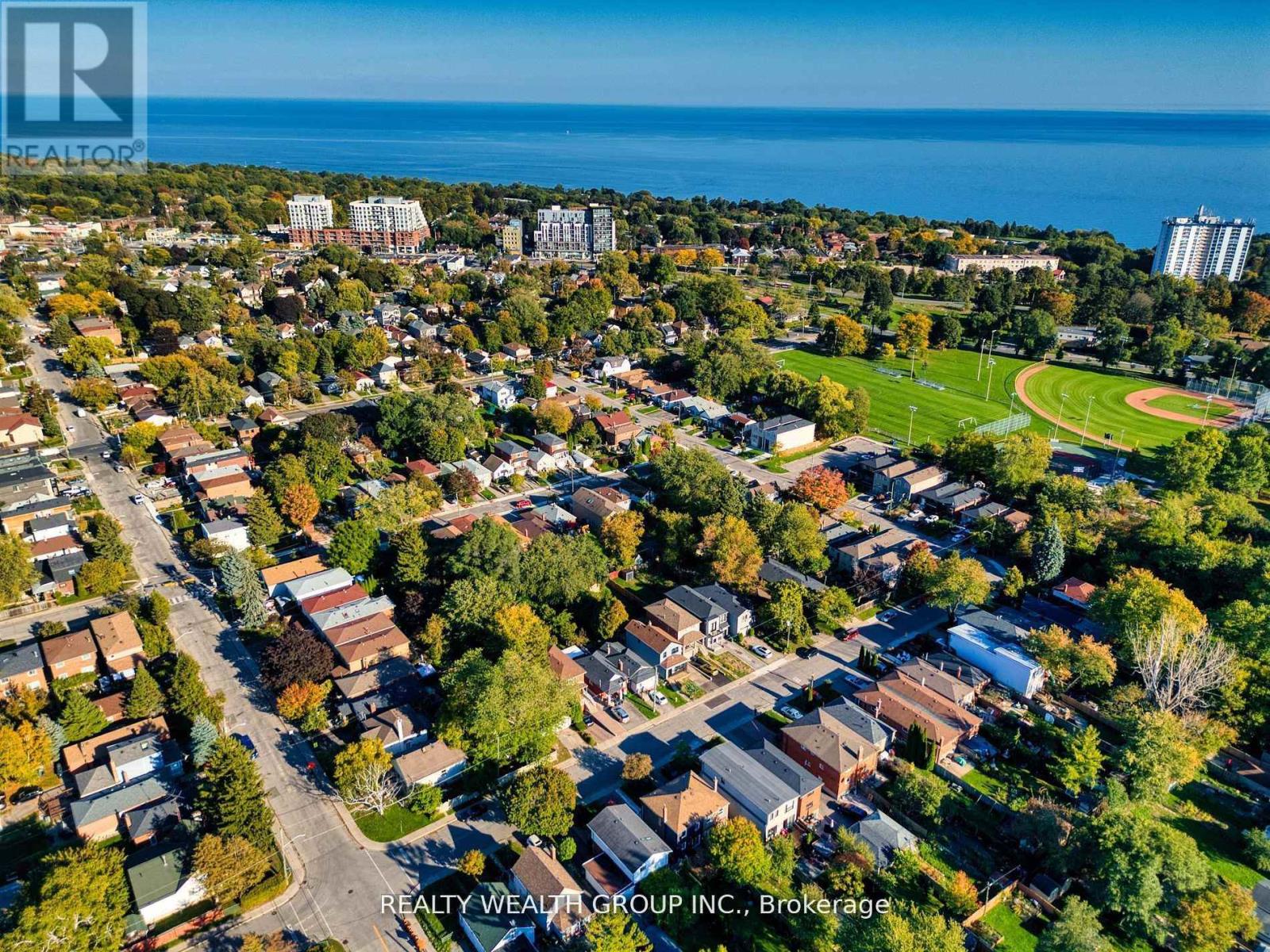 47 Preston Street, Toronto, Ontario  M1N 3N2 - Photo 4 - E13552258