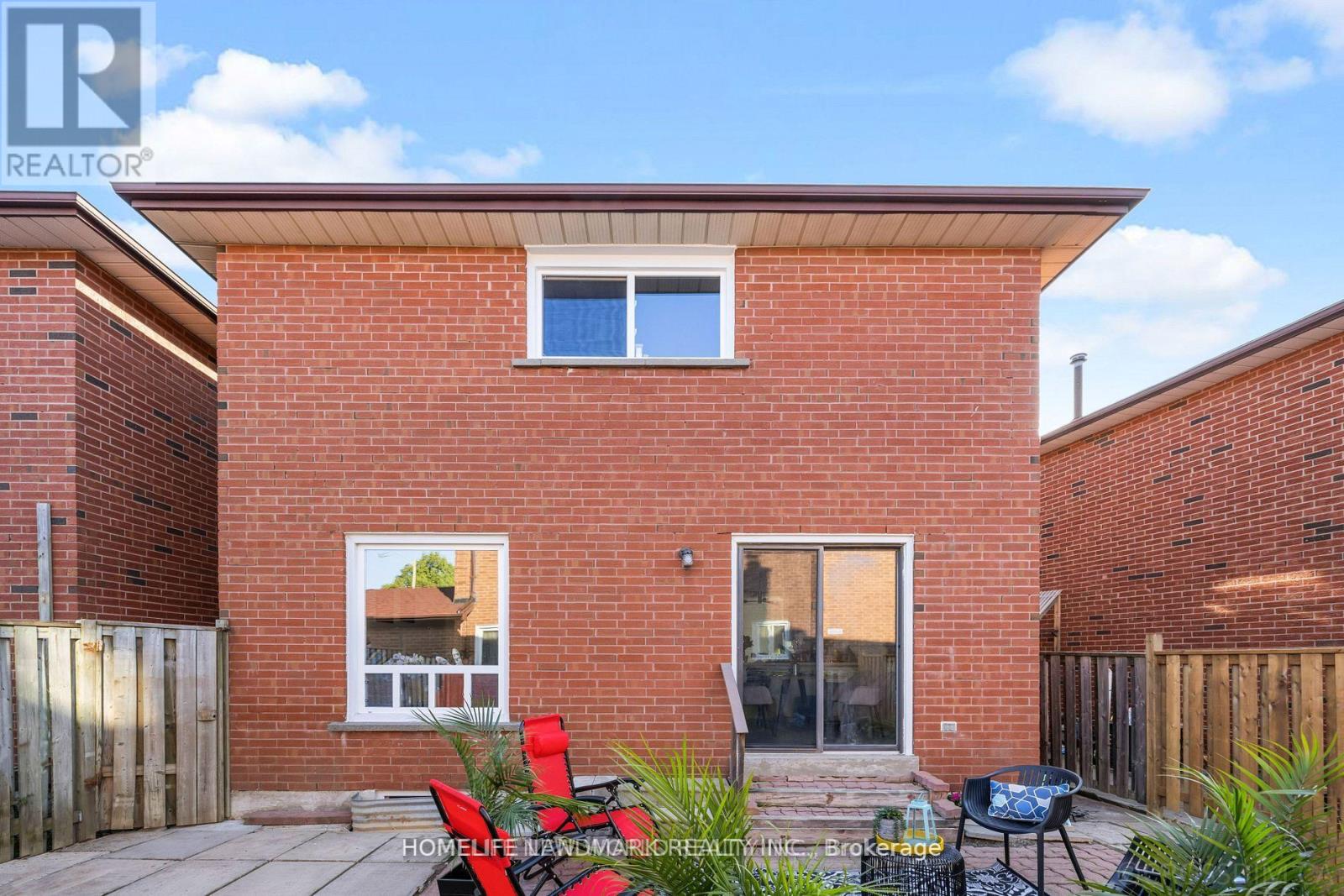 25 Lansbury Drive, Toronto, Ontario  M1V 3J2 - Photo 11 - E13552288