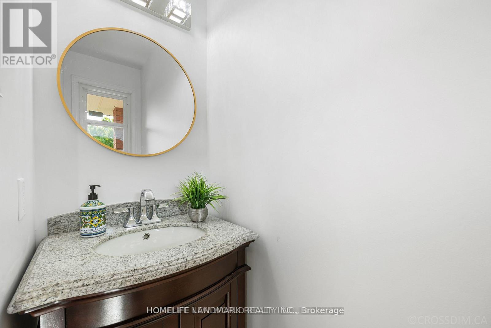25 Lansbury Drive, Toronto, Ontario  M1V 3J2 - Photo 13 - E13552288