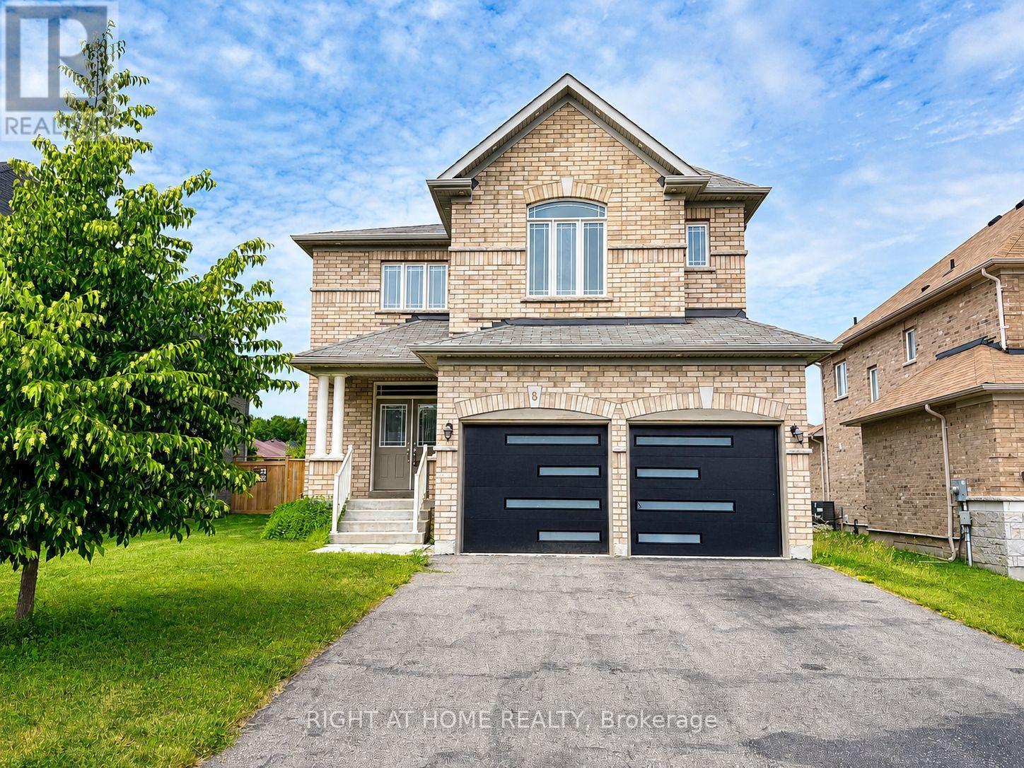 8 PEARL STREET, Wasaga Beach, Ontario