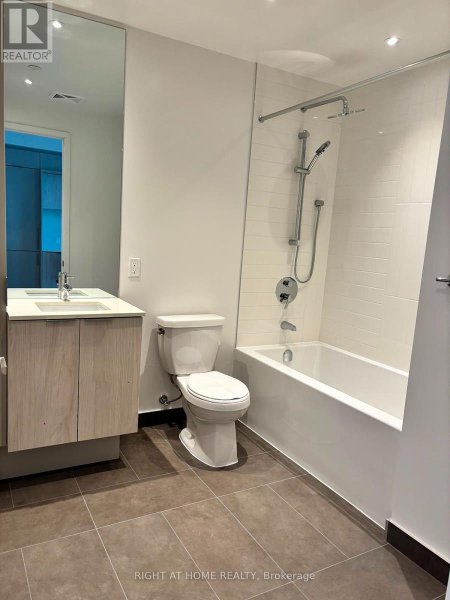 4812 - 448 Burnhamthorpe Rd W Road, Mississauga, Ontario  L5B 0R4 - Photo 6 - W13552290