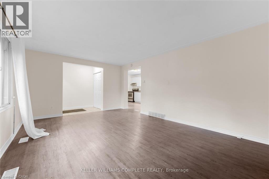 62 Bond Street Unit# 2, Kitchener, Ontario  N2H 4S5 - Photo 3 - 40846898