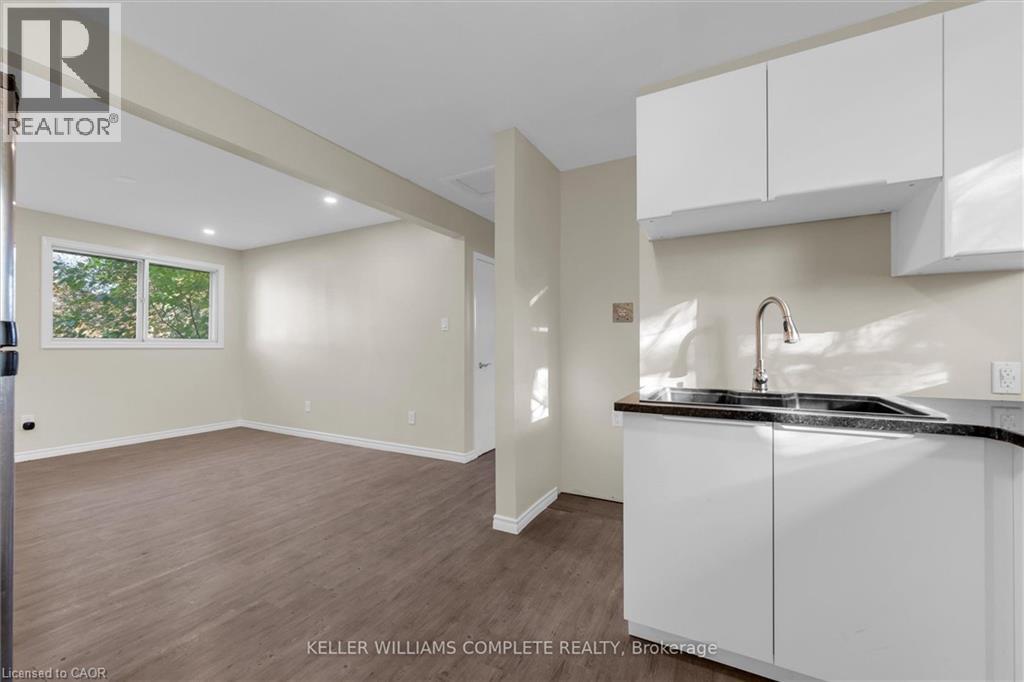 62 Bond Street Unit# 3, Kitchener, Ontario  N2H 4S5 - Photo 6 - 40846848