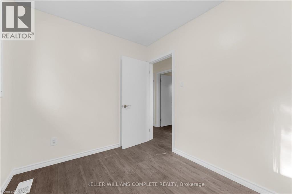 62 Bond Street Unit# 3, Kitchener, Ontario  N2H 4S5 - Photo 8 - 40846848