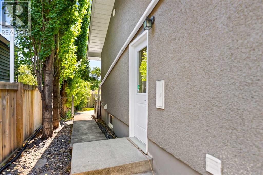 7220 Farrell Road SE, Calgary, Alberta  T2H 0T6 - Photo 4 - A2327619