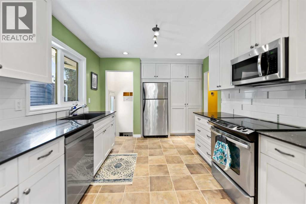 7220 Farrell Road SE, Calgary, Alberta  T2H 0T6 - Photo 14 - A2327619