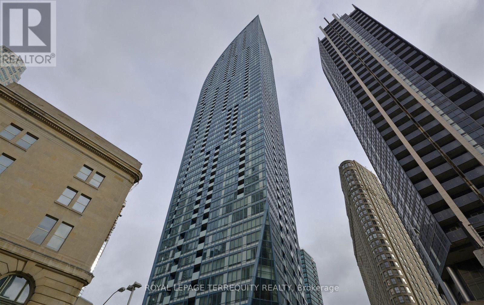 1004 - 8 THE ESPLANADE, Toronto (Waterfront Communities)