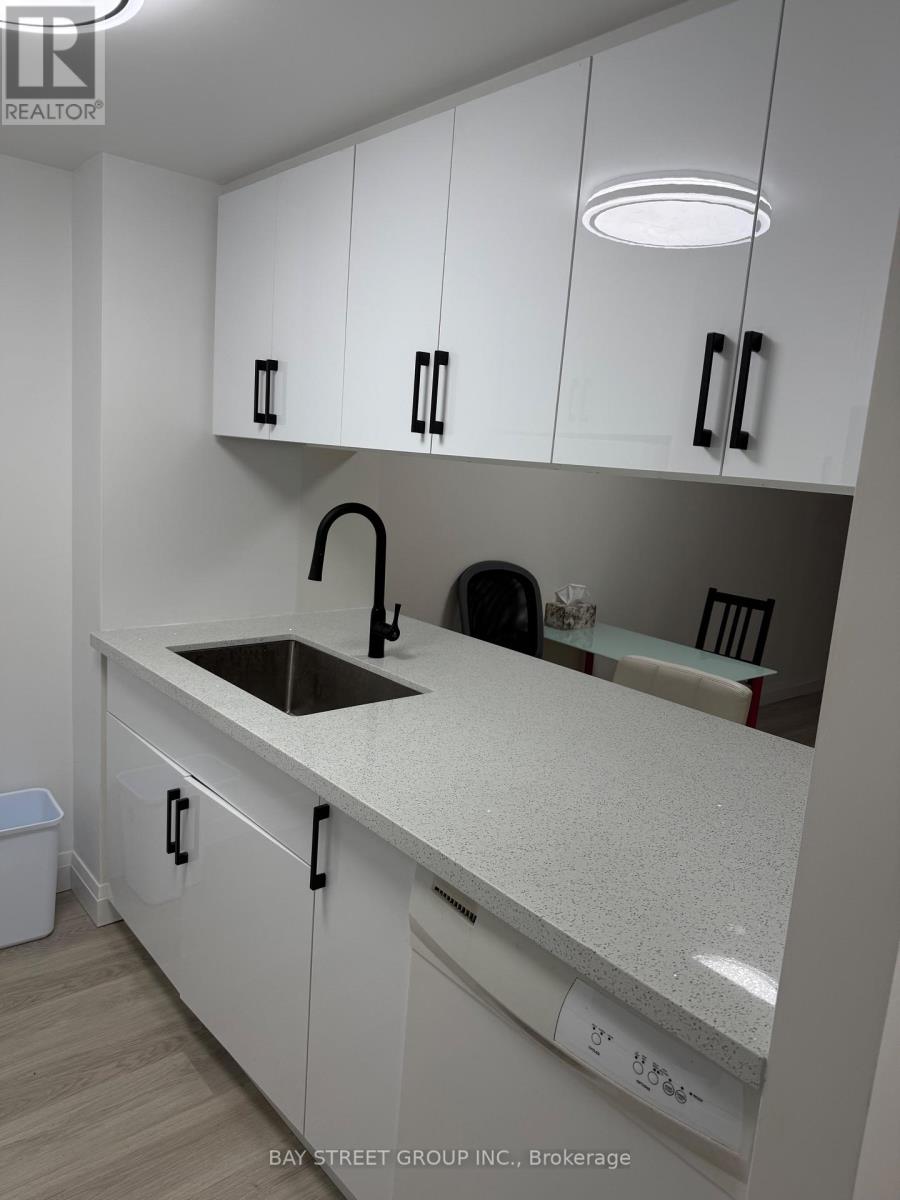 611 - 44 Gerrard Street W, Toronto, Ontario  M5G 2K2 - Photo 10 - C13552310
