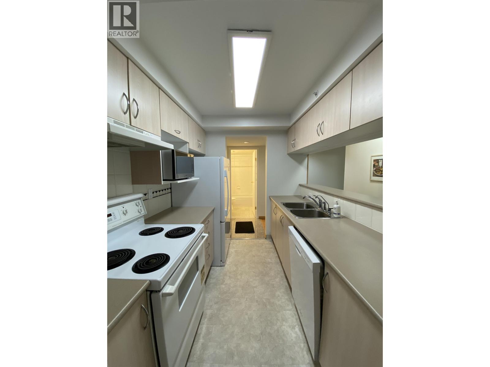 1163 THE HIGH STREET, Coquitlam