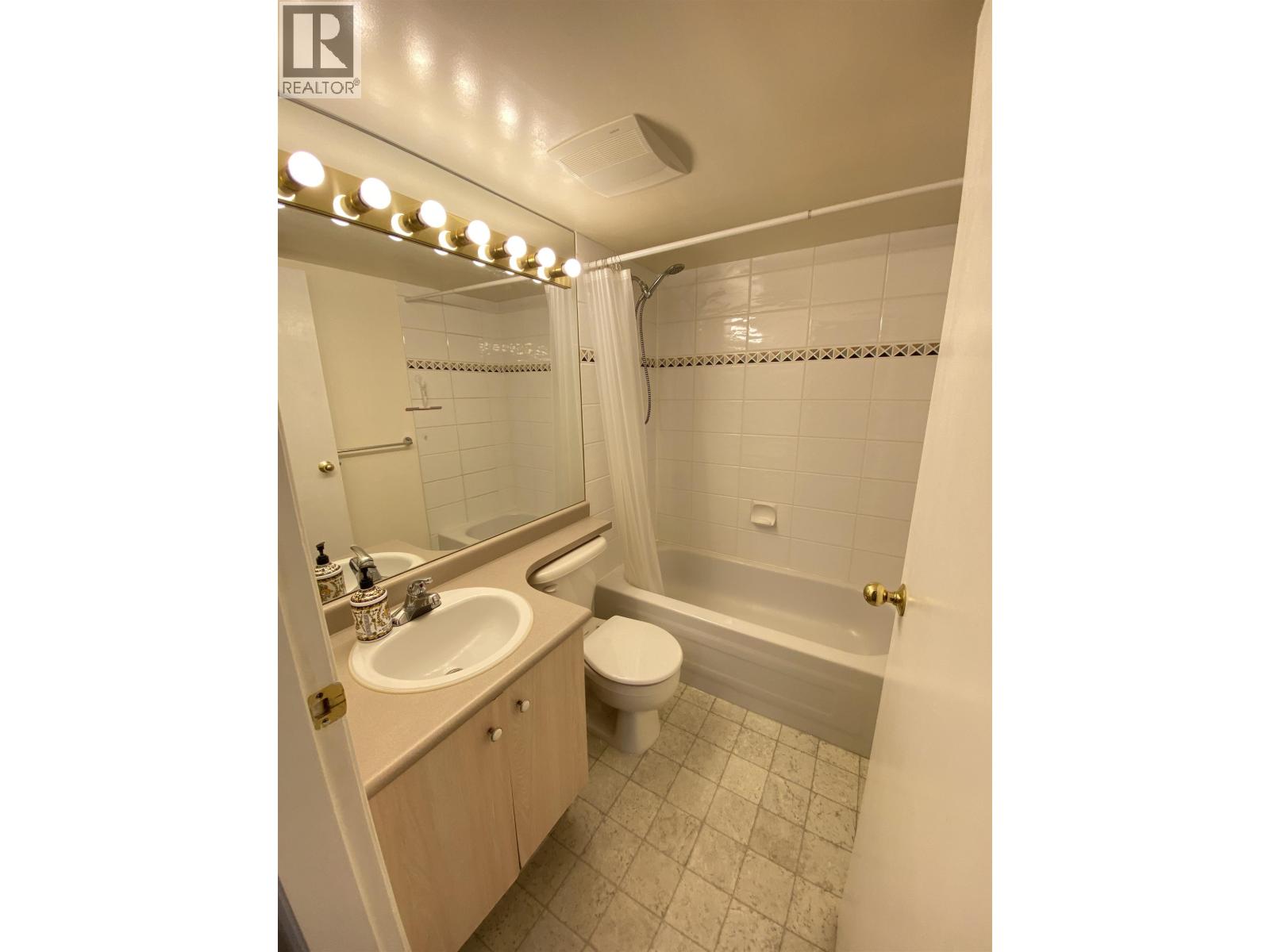 1163 The High Street, Coquitlam, British Columbia  V3B 7W2 - Photo 13 - R3141722