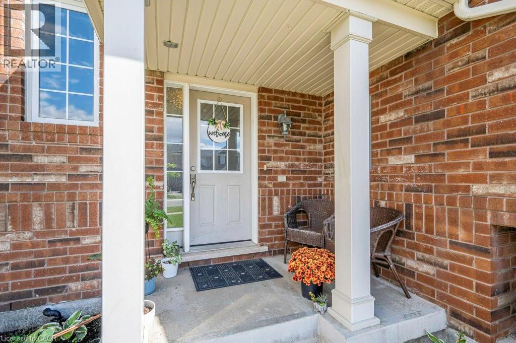 62 Michigan Avenue, Cambridge, Ontario  N3C 0C8 - Photo 2 - 40846714