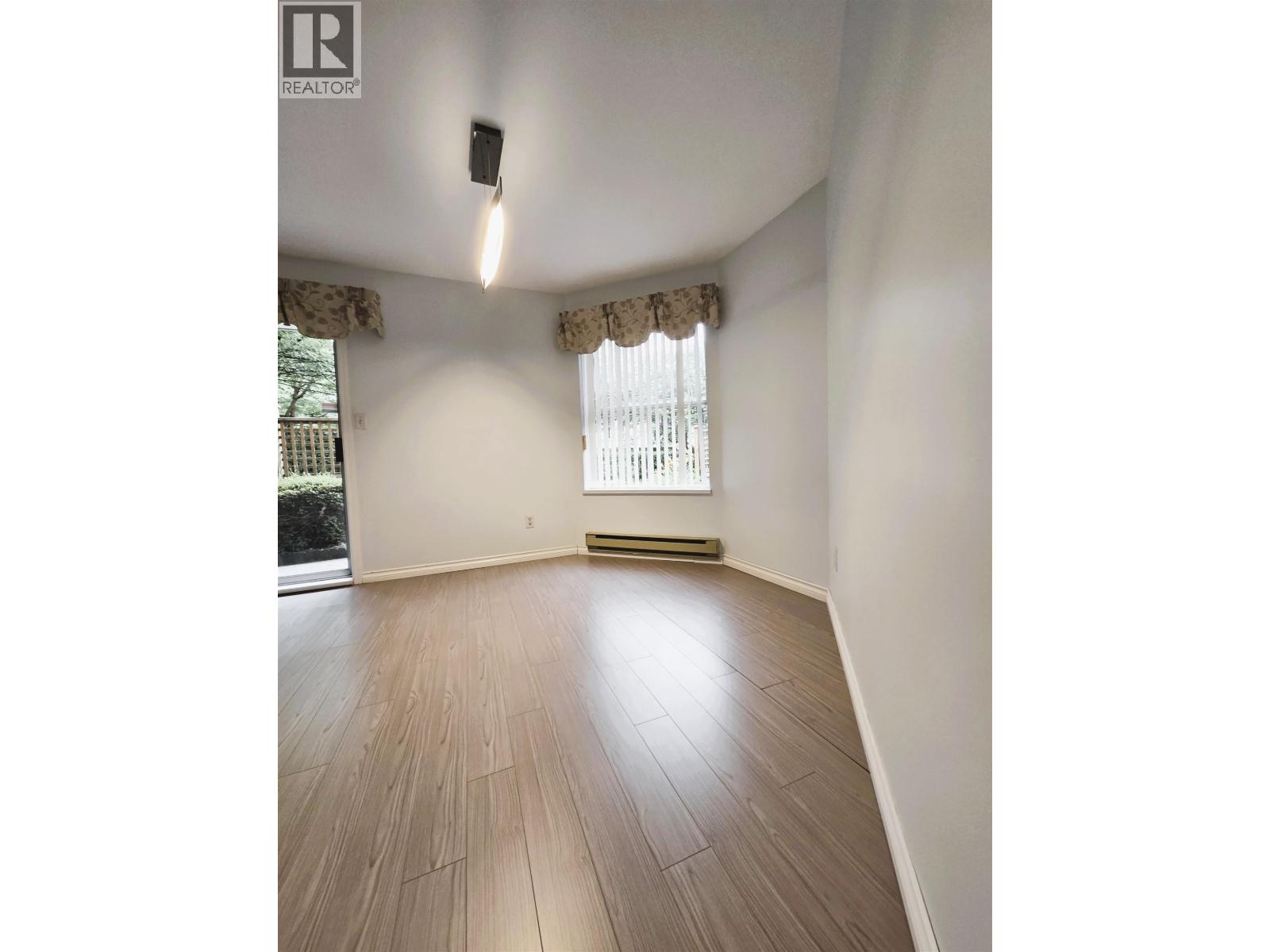 101 5565 Barker Avenue, Burnaby, British Columbia  V5H 2N8 - Photo 9 - R3143526