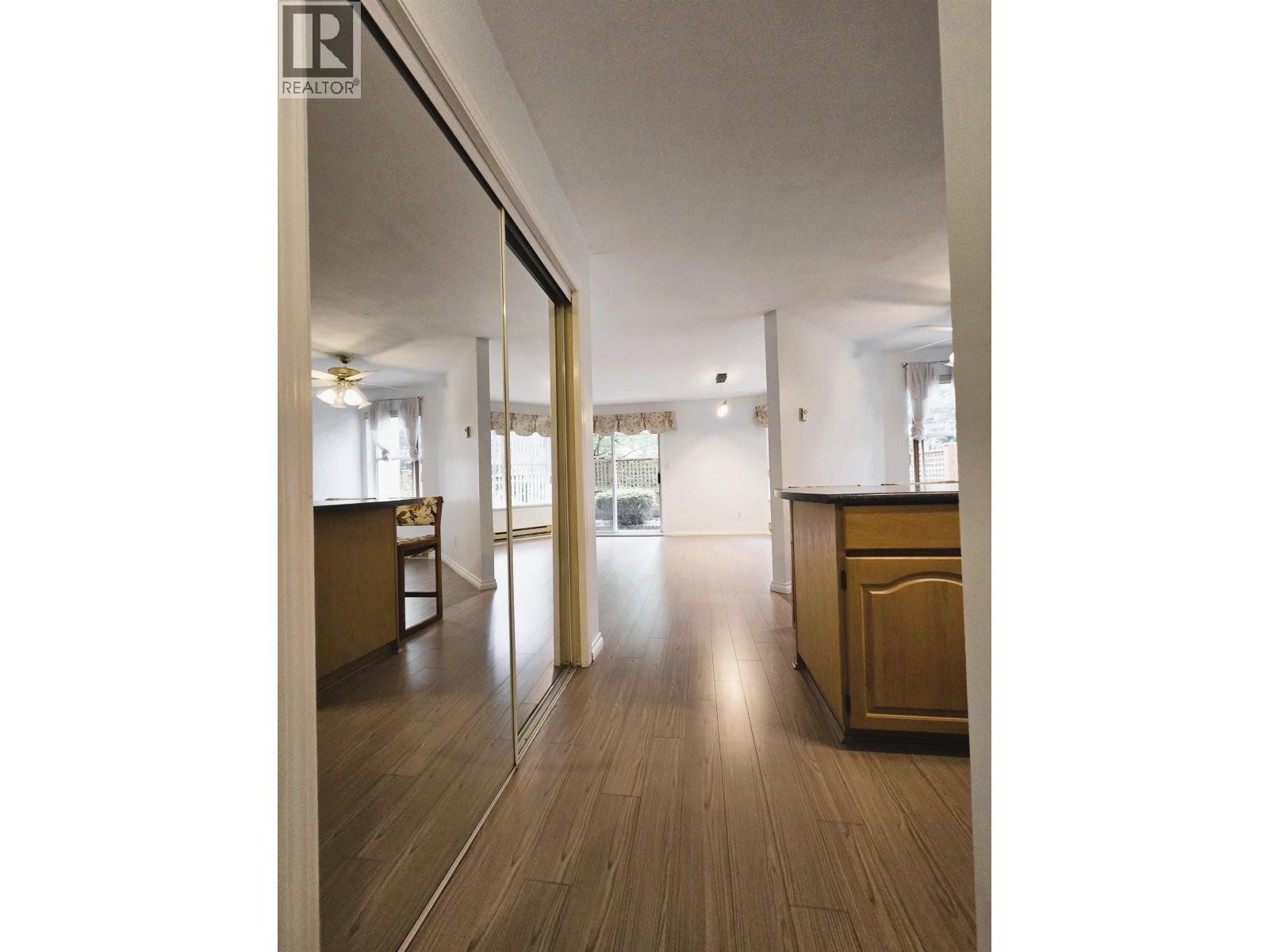 101 5565 Barker Avenue, Burnaby, British Columbia  V5H 2N8 - Photo 4 - R3143526