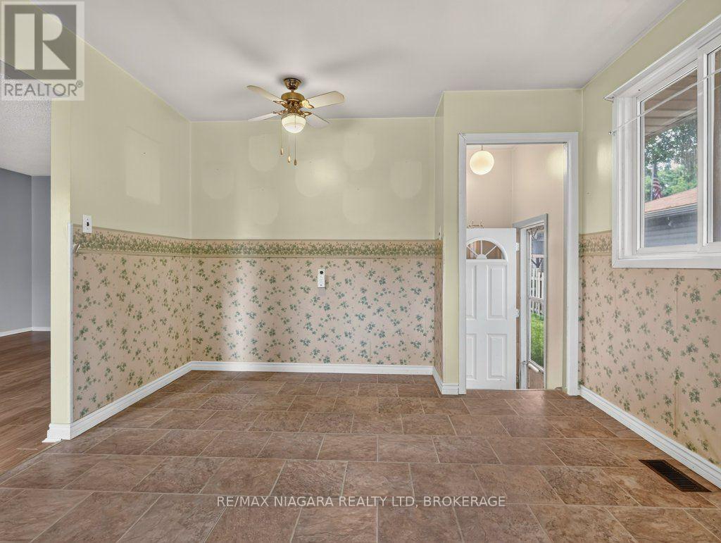 6127 Strohan Street, Niagara Falls, Ontario  L2J 3J3 - Photo 19 - X13552318