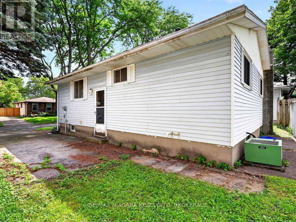 6127 Strohan Street, Niagara Falls, Ontario  L2J 3J3 - Photo 7 - X13552318